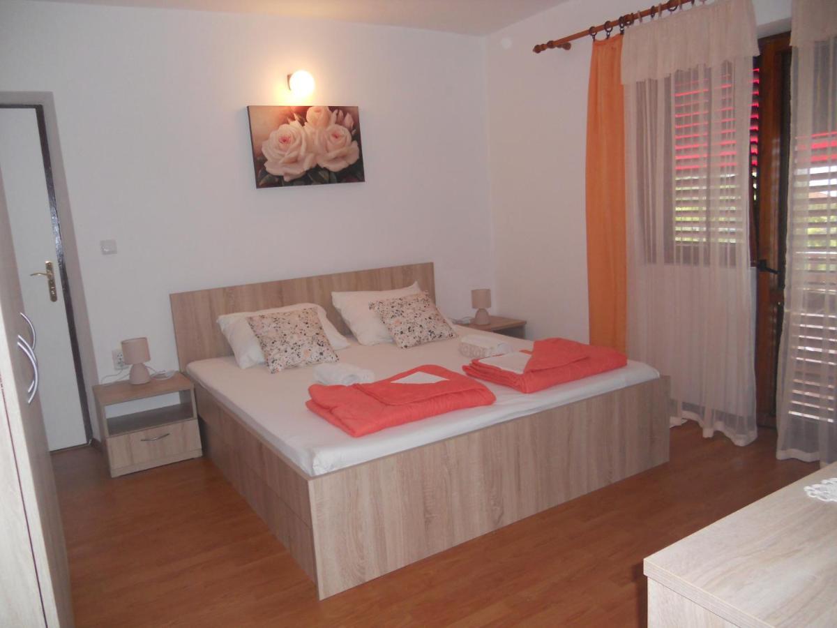 Apartment Supetarska Draga - Donja 5030A Экстерьер фото